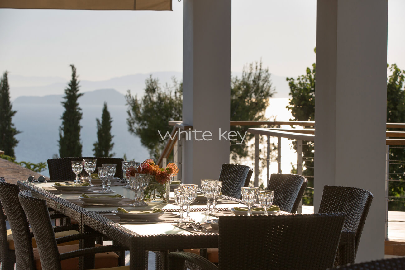 06-WhiteKey-Villa-Aerope-Crete-0642.jpg