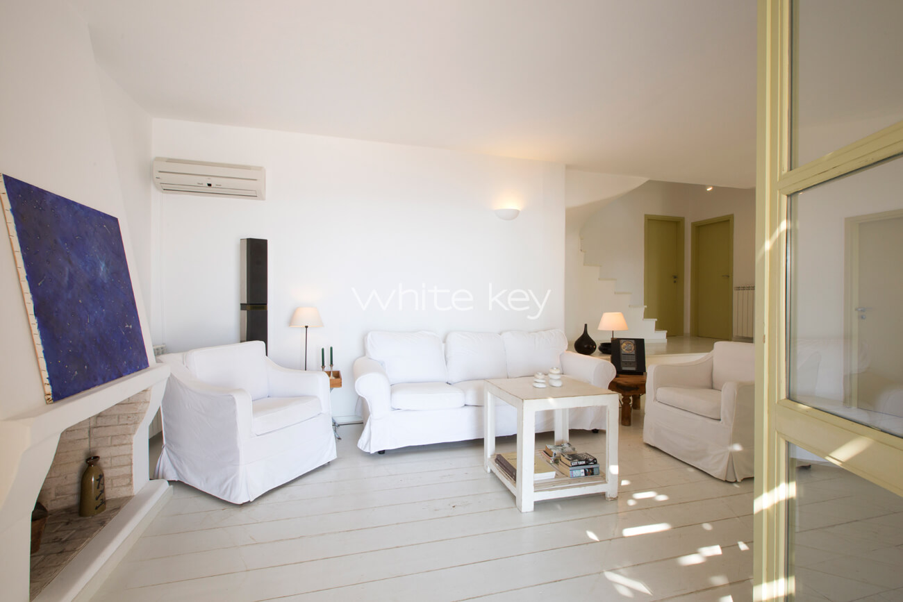 25-WhiteKey-Villa-Eleodora-Mykonos-173_IMG_0326.jpg