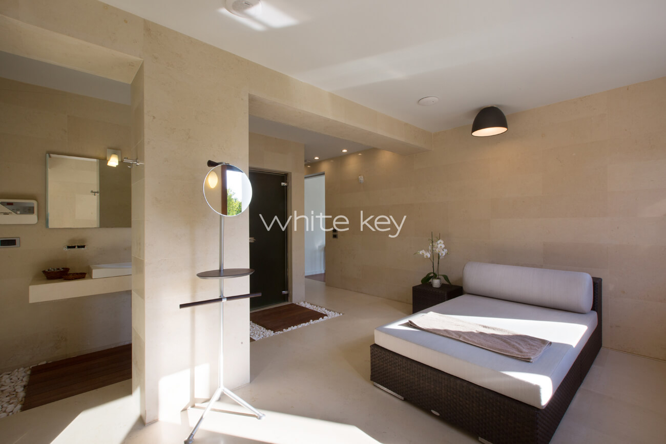 31-WhiteKey-Villa-Aerope-Crete-0335.jpg